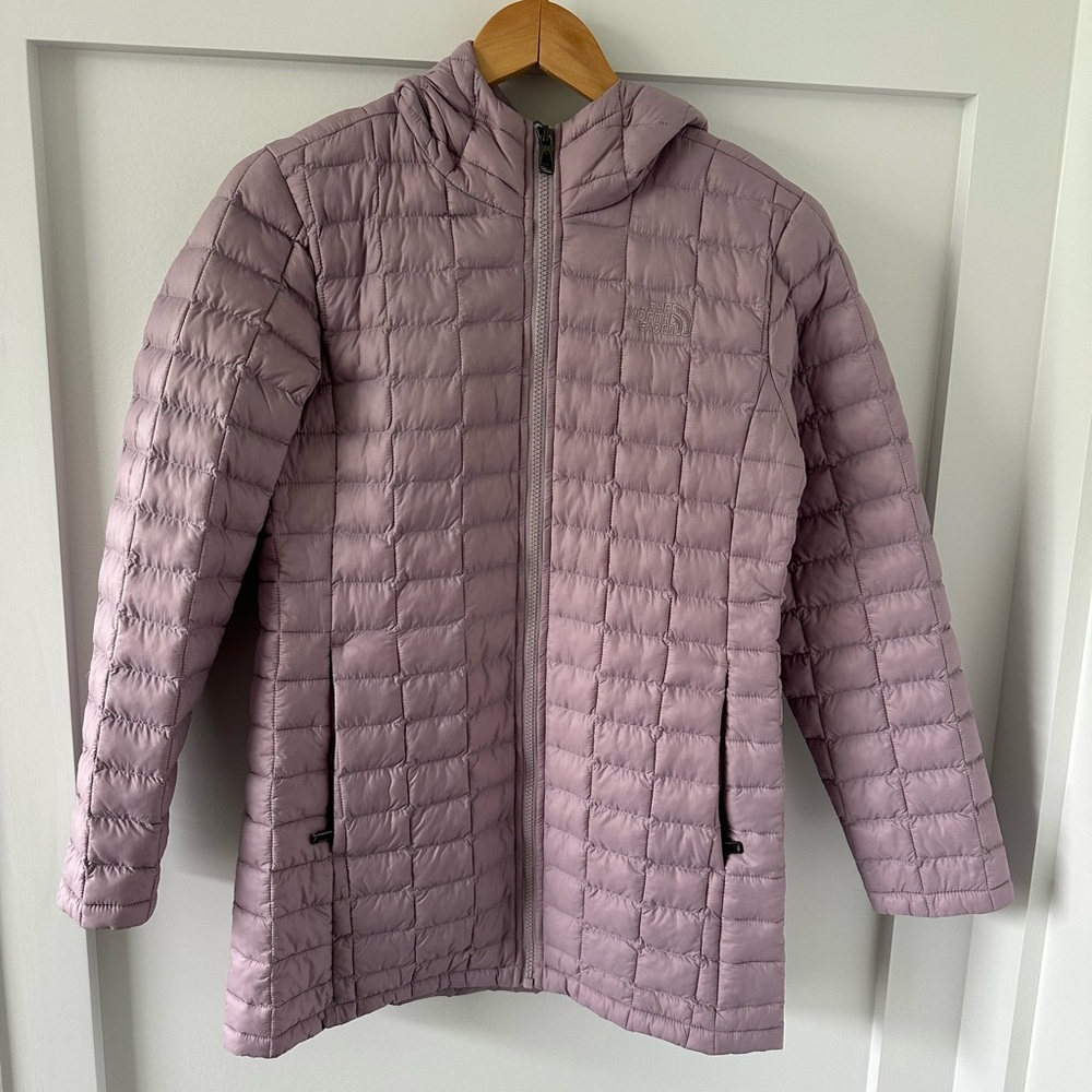 The North Face Lavender Puffer Jacket girls size 14-16